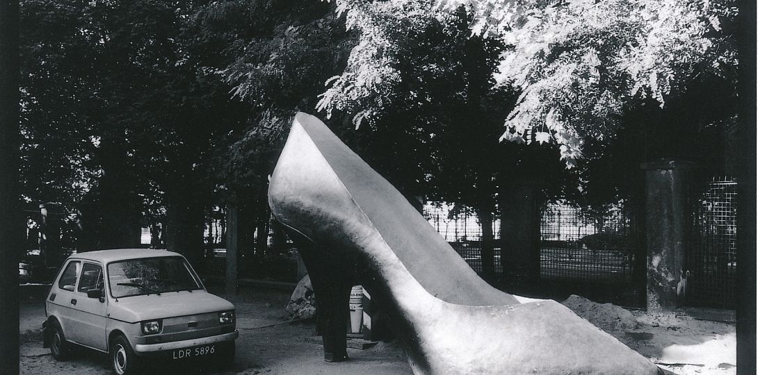 Wojciech Prażmowski, Łódź z cyklu „Biało-czerwono-czarna”, 1999, zbiory Muzeum w Gliwicach