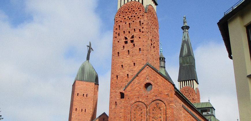 Kościól pw. Jezusa Chrystusa Odkupiciela, arch. S. Niemczyk, fot. E. Chudyba