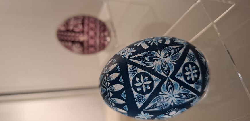 Kroszonki wykonane przez Leszka Jęczmyka na wystawie w Zamku Piastowskim