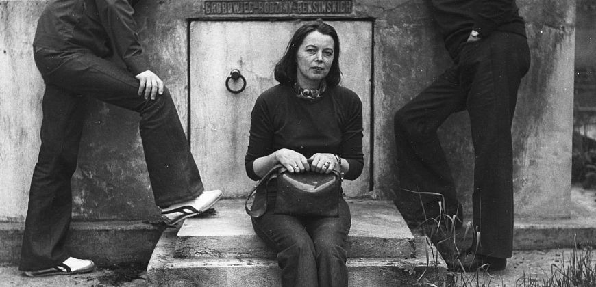 Oprowadzanie kuratorskie po wystawie „Intymny portret artysty. Zdzisław Beksiński i jego najbliżsi w obiektywie Jerzego Lewczyńskiego”