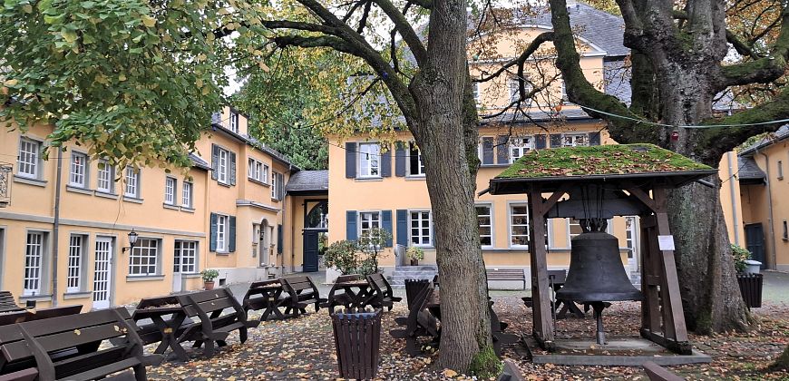 Haus Schlesien - dziedziniec miejsca seminarium, fot. Leszek Jodliński